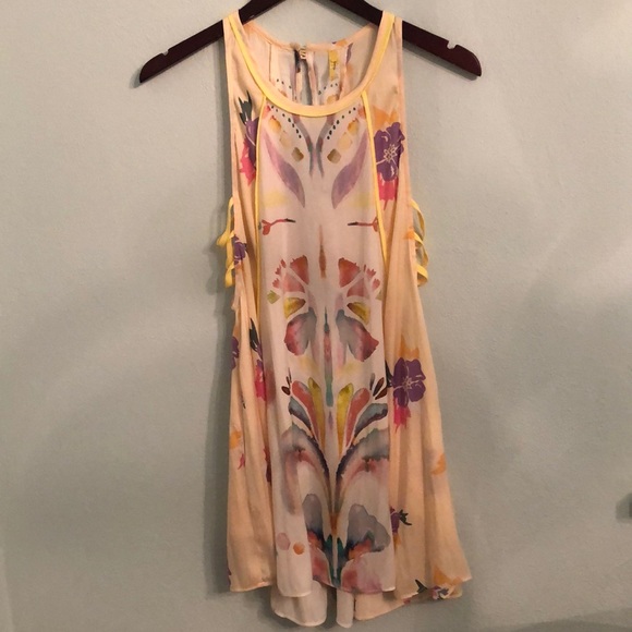Free People Dresses & Skirts - ✨HP✨ Free People Yellow Floral Patterned Dress